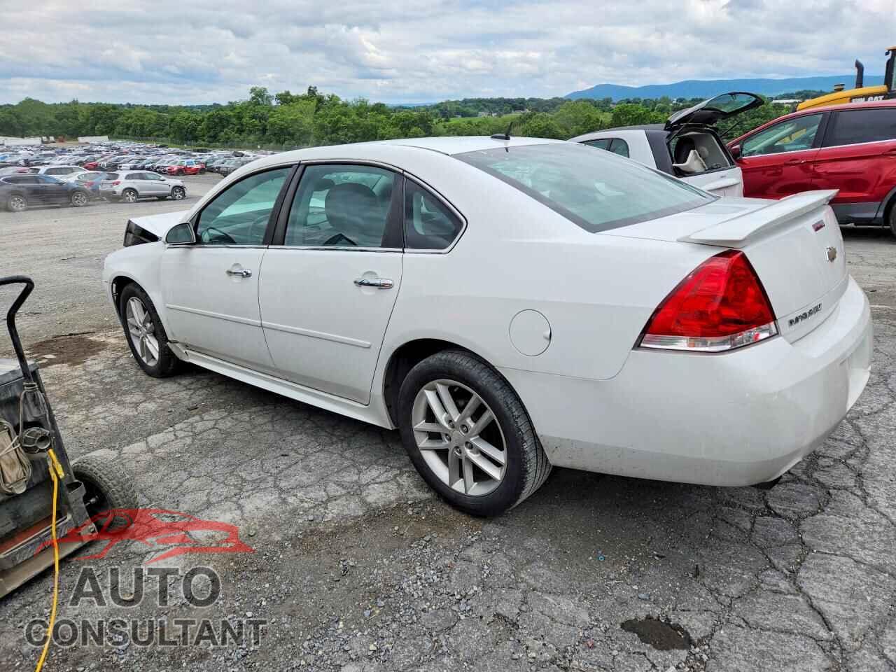 CHEVROLET IMPALA 2013 - 2G1WC5E3XD1109229