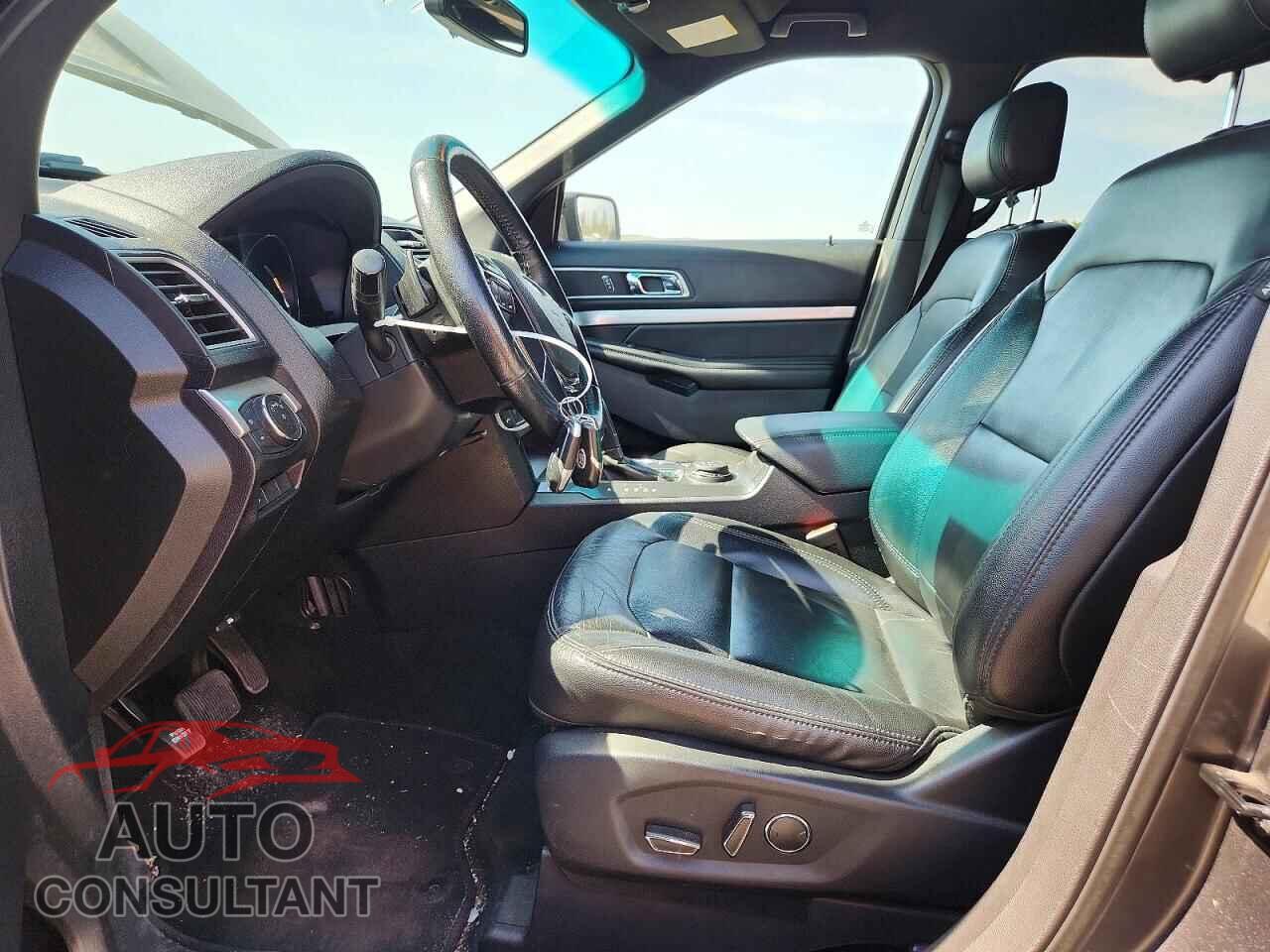 FORD EXPLORER 2017 - 1FM5K8D85HGA30821