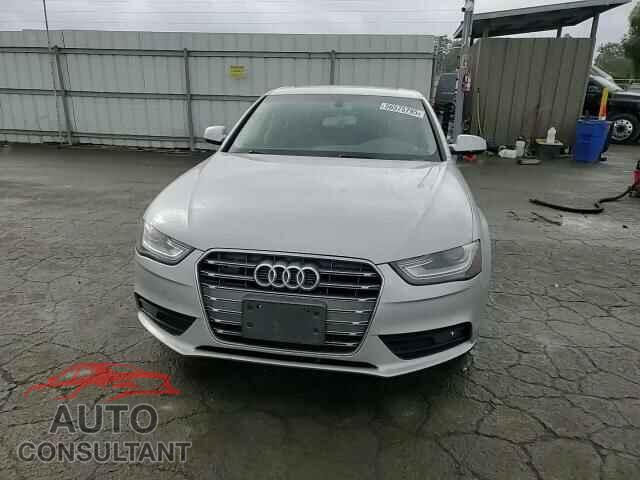 AUDI A4 2013 - WAUFFAFL9DN035559