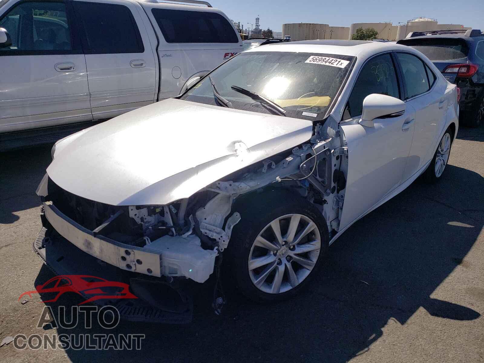 LEXUS IS 2016 - JTHBA1D25G5028721