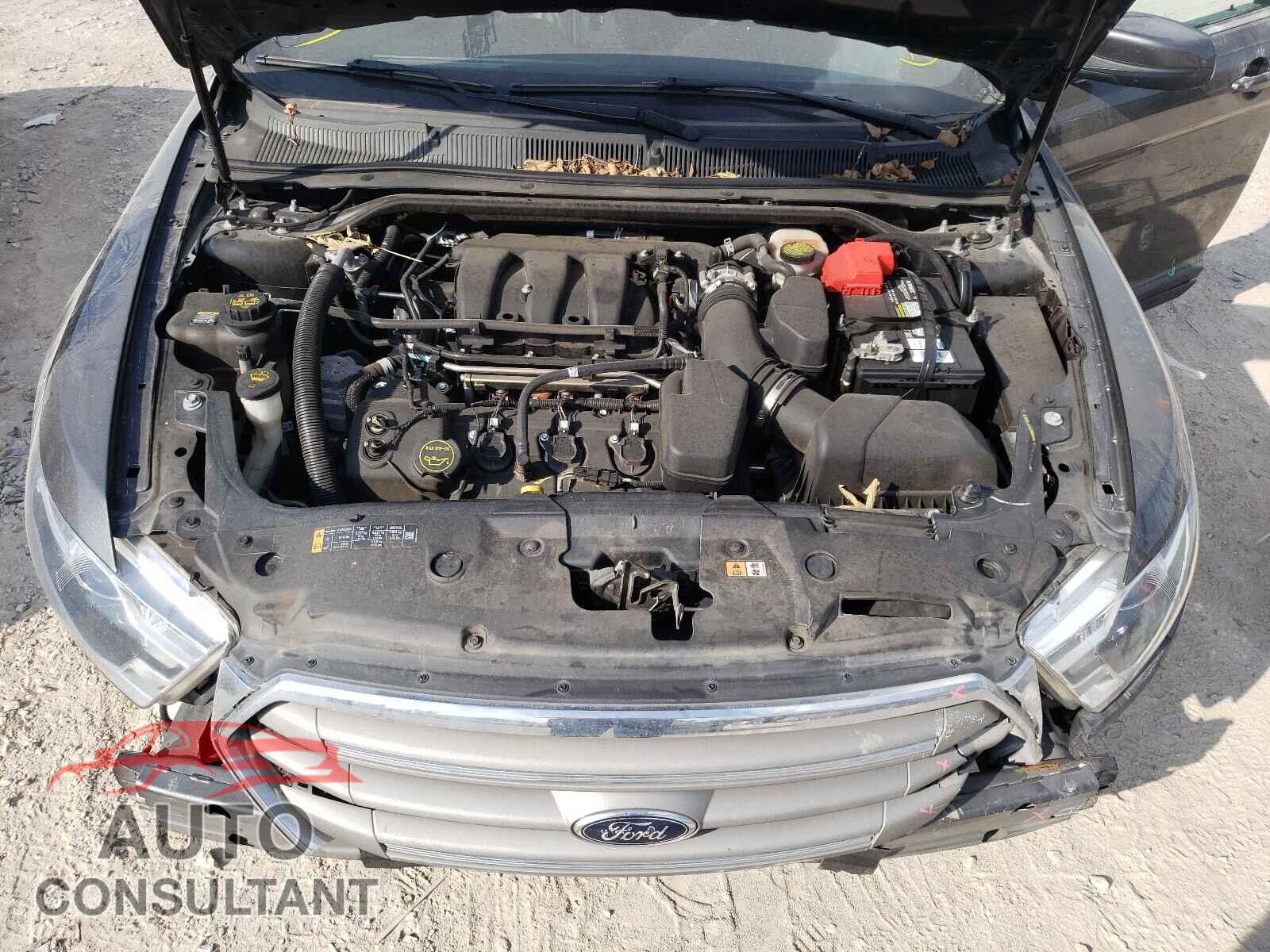 FORD TAURUS 2017 - 1FAHP2E8XHG109843