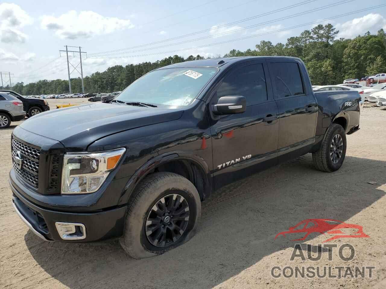 NISSAN TITAN 2019 - 1N6AA1E56KN520248