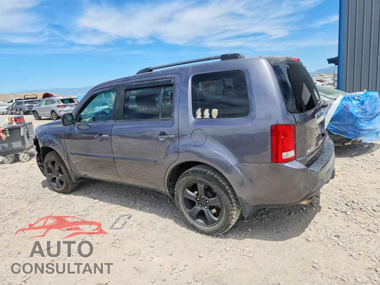 HONDA PILOT 2014 - 5FNYF4H59EB008647