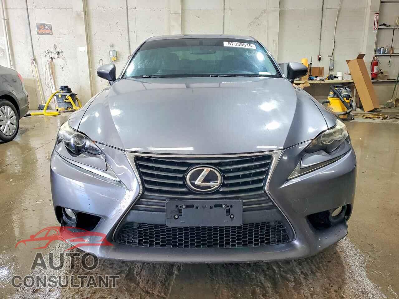 LEXUS IS 2014 - JTHBE1D21E5002974