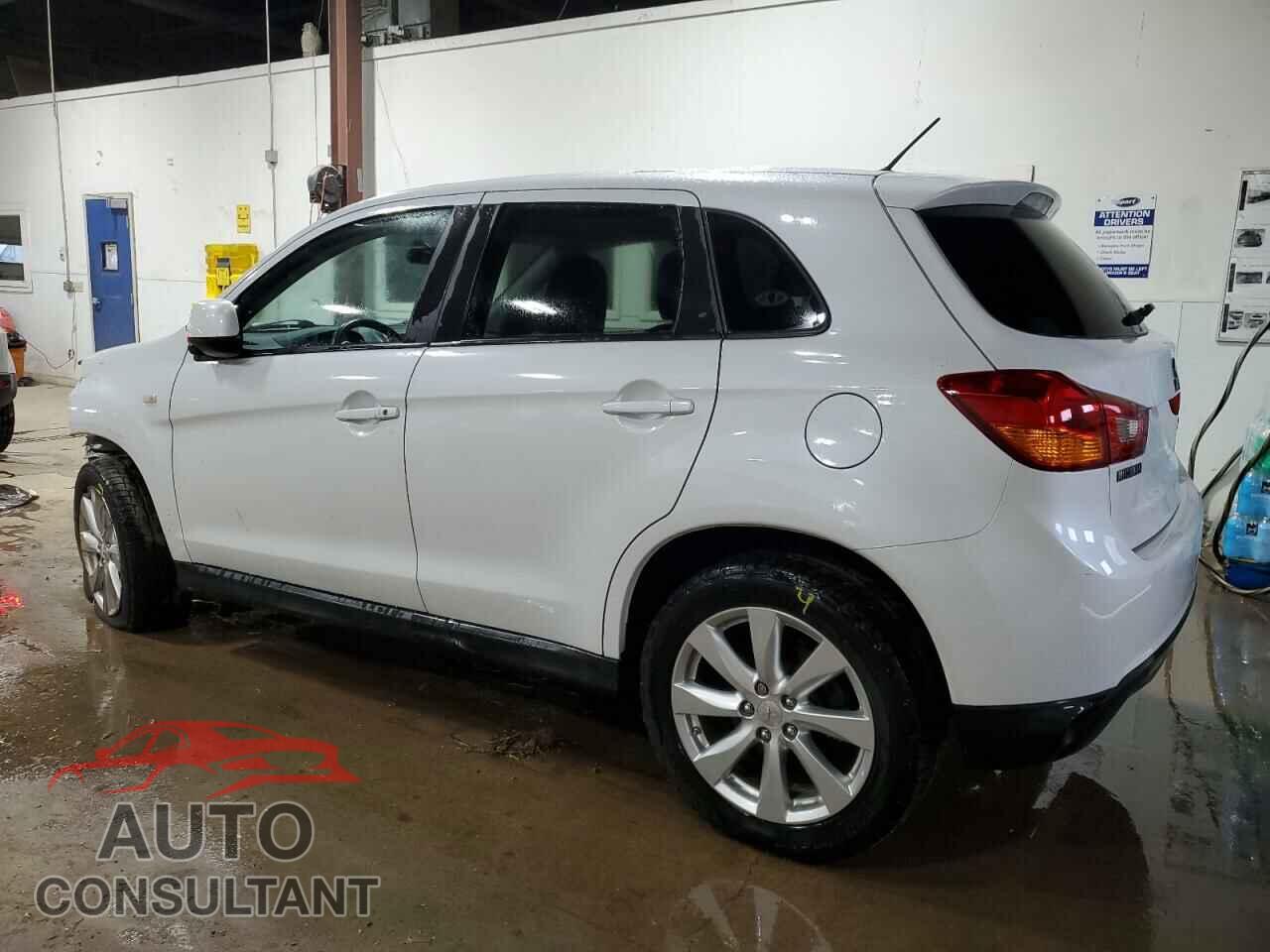 MITSUBISHI OUTLANDER 2014 - 4A4AR3AU5EE030112