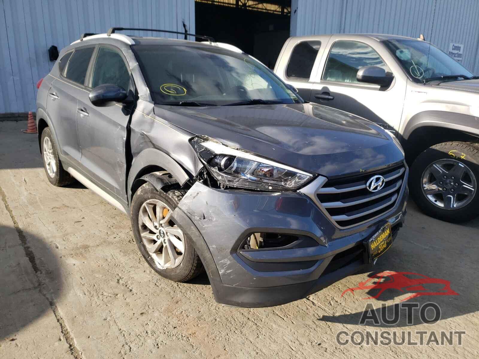 HYUNDAI TUCSON 2017 - KM8J3CA47HU316140