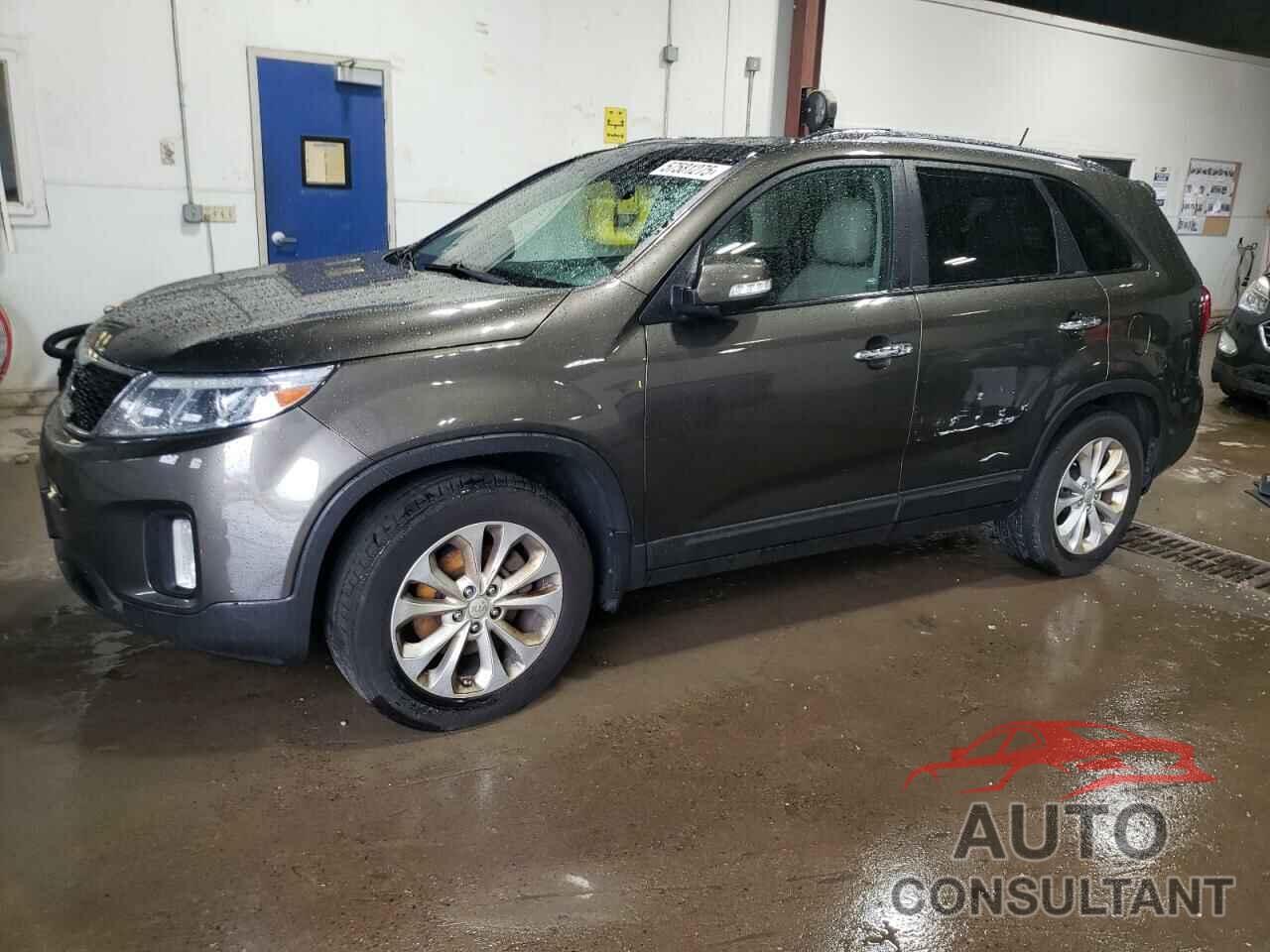KIA SORENTO 2014 - 5XYKU4A73EG543828