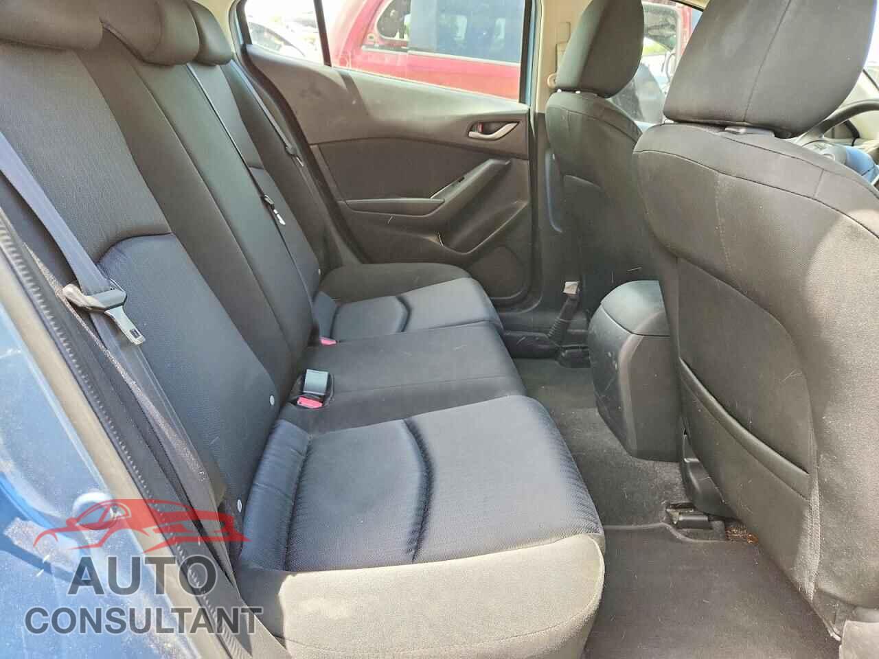 MAZDA 3 2015 - JM1BM1K78F1241885