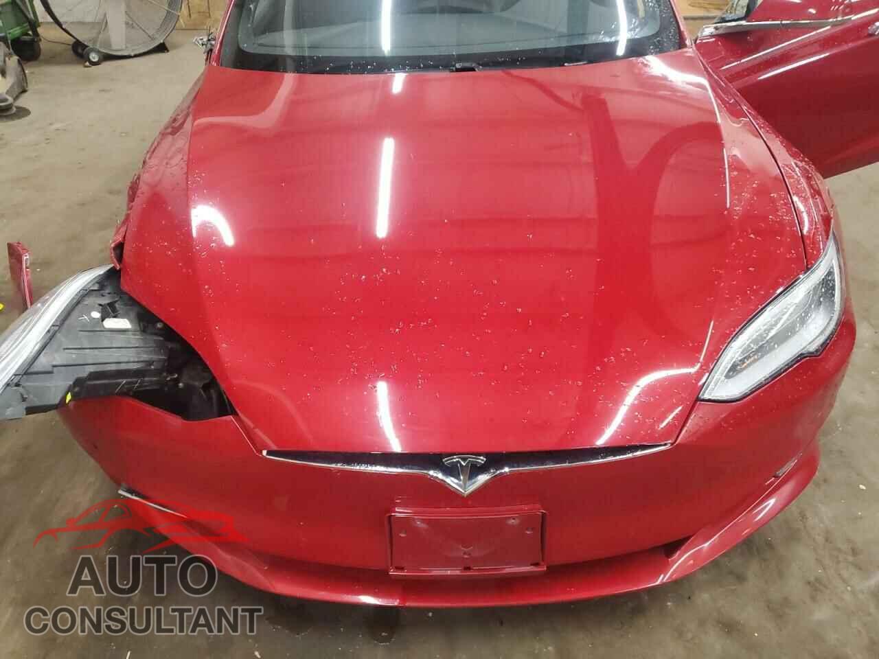 TESLA MODEL S 2018 - 5YJSA1E29JF295592