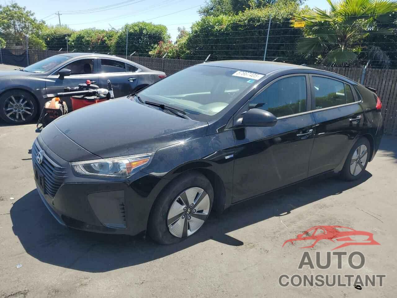 HYUNDAI IONIQ 2019 - KMHC65LC6KU179831