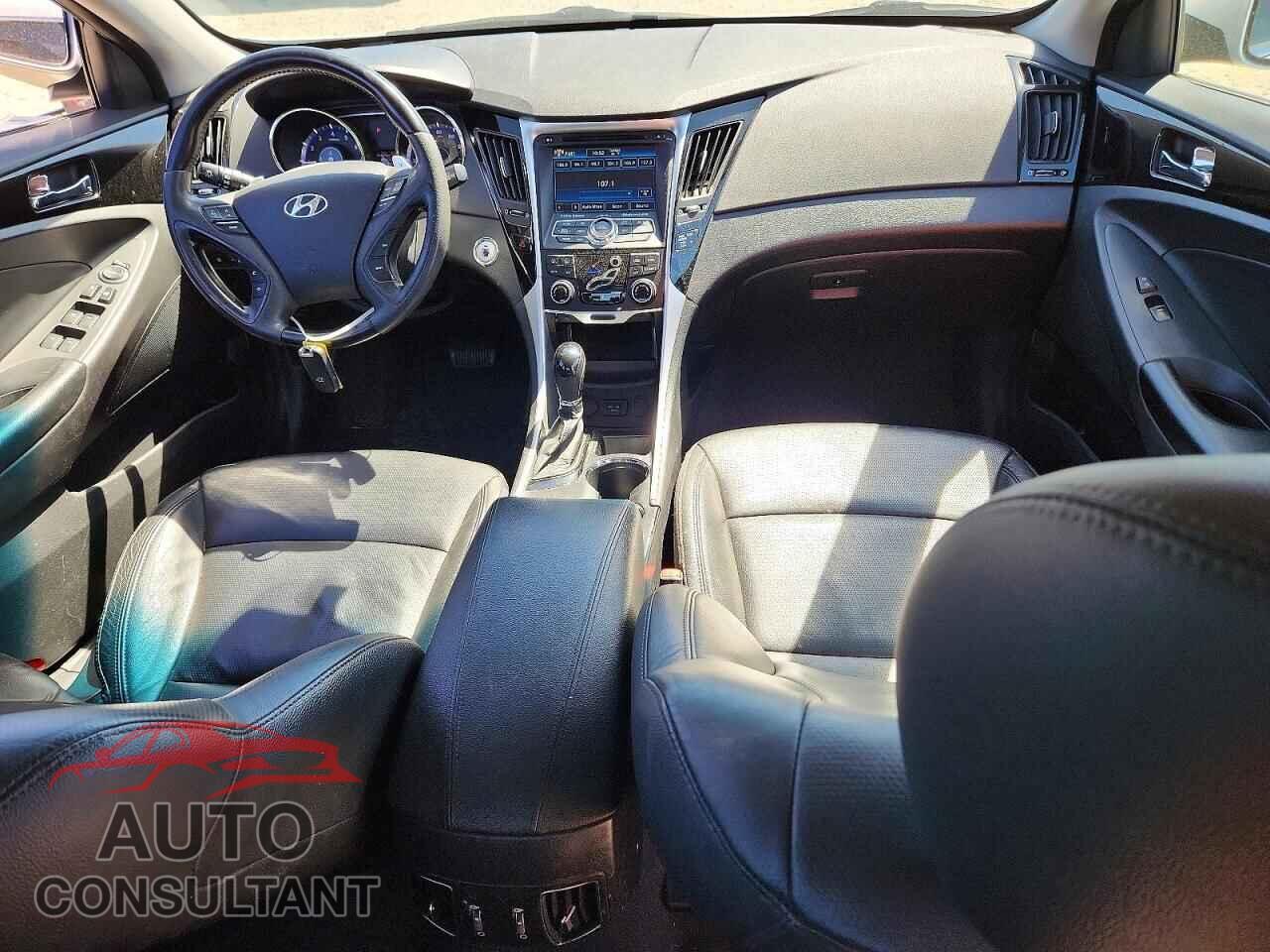 HYUNDAI SONATA 2012 - 5NPEC4AB5CH392730