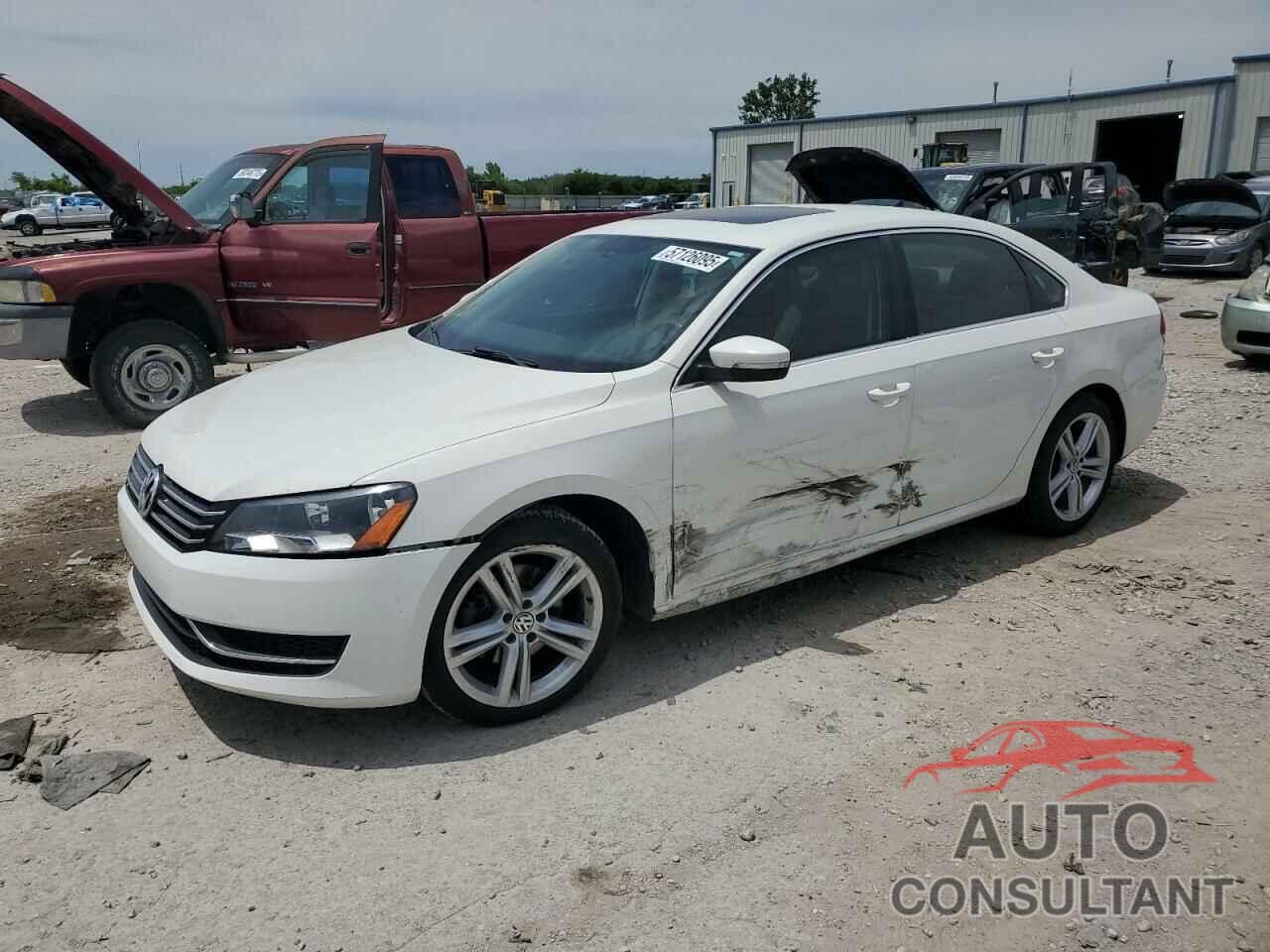 VOLKSWAGEN PASSAT 2014 - 1VWBH7A33EC019535