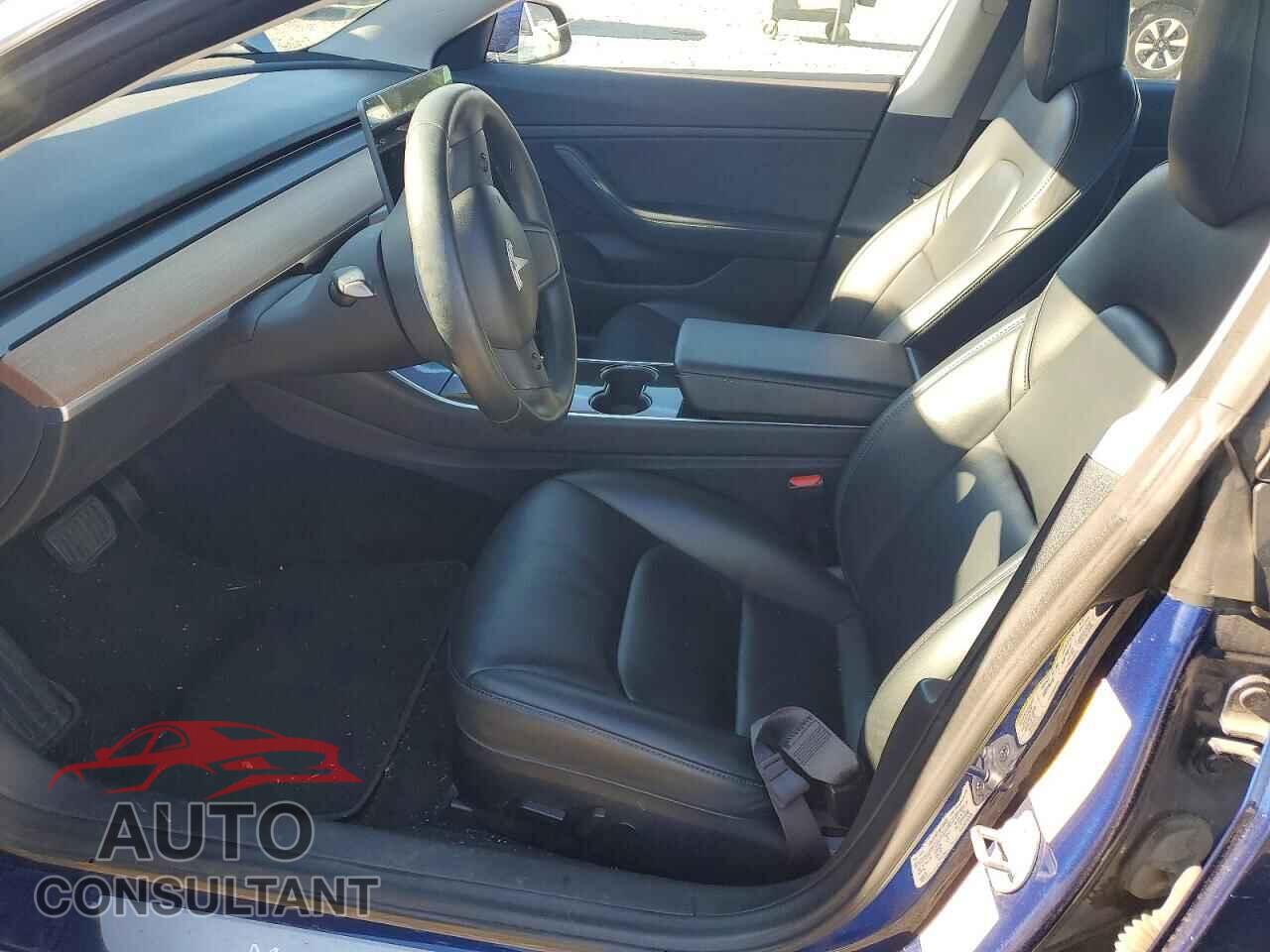 TESLA MODEL 3 2018 - 5YJ3E1EBXJF093627