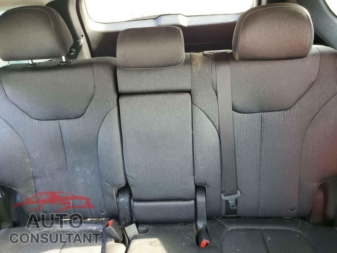 HYUNDAI SANTA FE 2023 - 5NMS2DAJ5PH495095