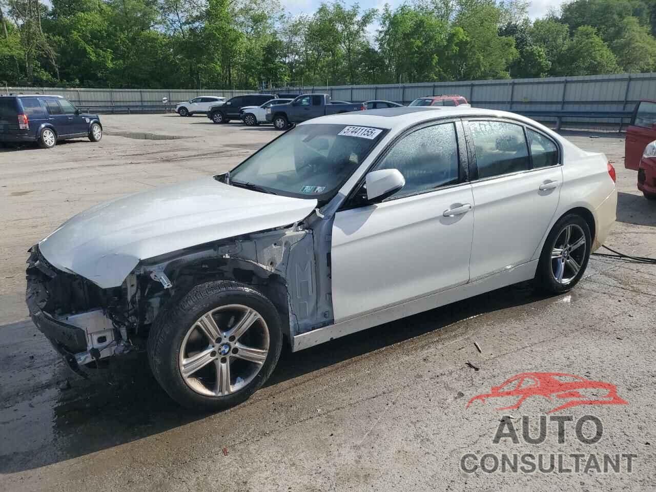 BMW 3 SERIES 2013 - WBA3C3C57DF980971