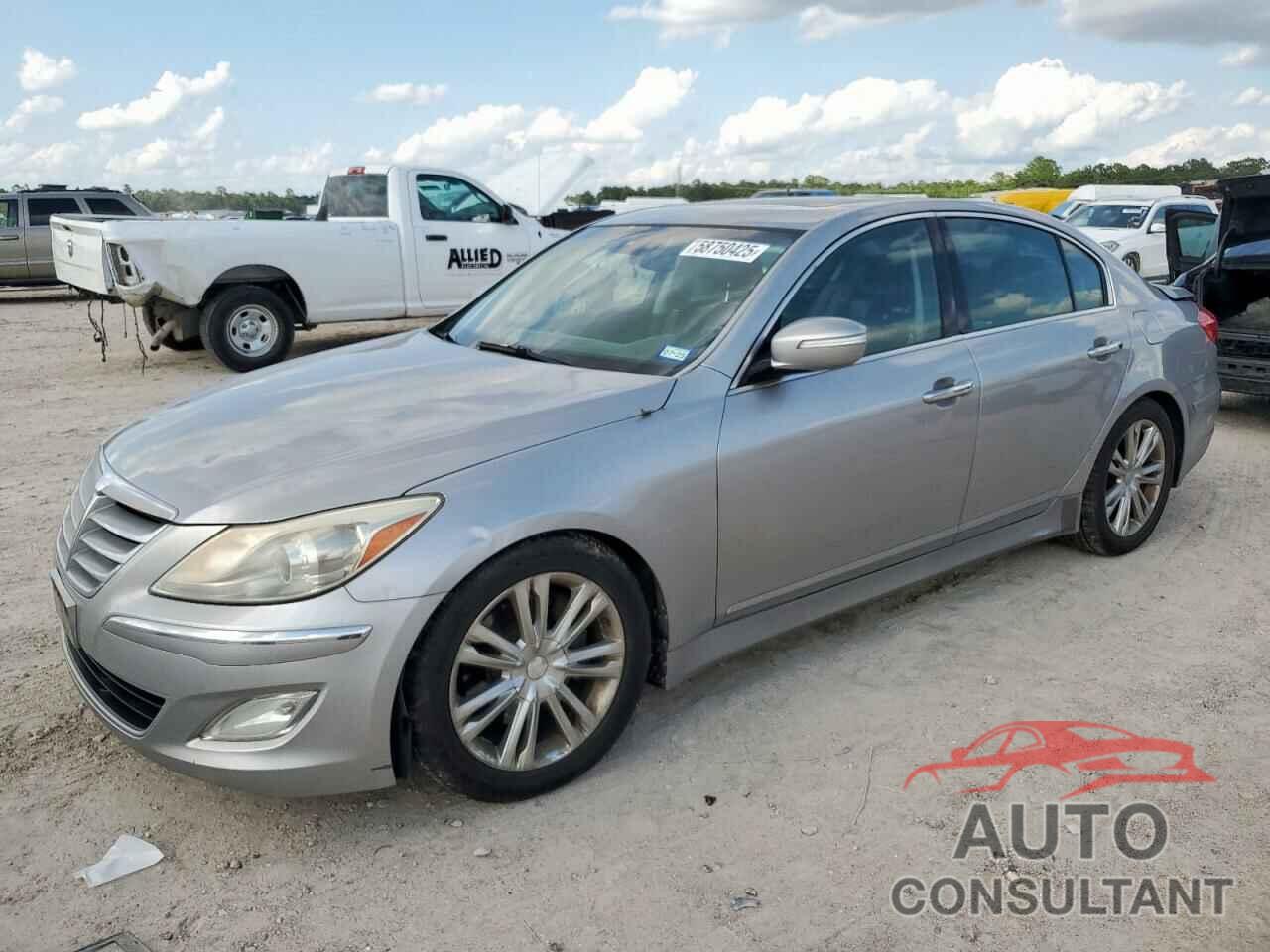 HYUNDAI GENESIS 2013 - KMHGC4DD8DU249392