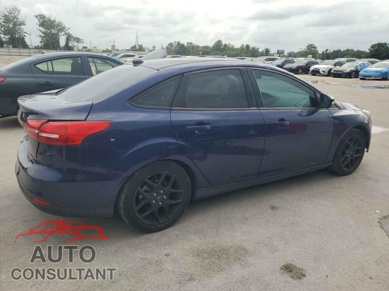 FORD FOCUS 2016 - 1FADP3F22GL249924