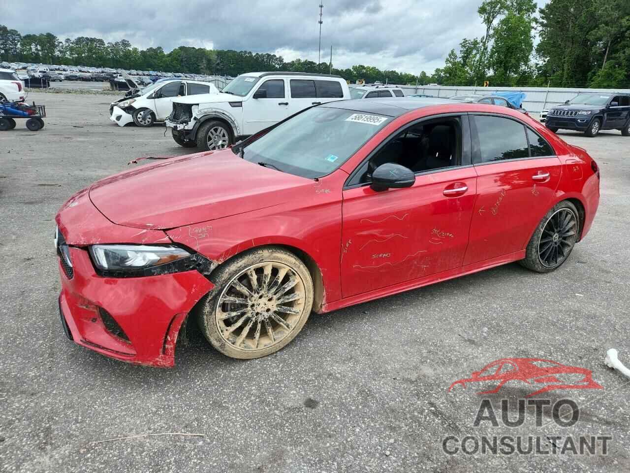 MERCEDES-BENZ A-CLASS 2020 - W1K3G4EB9LW045729