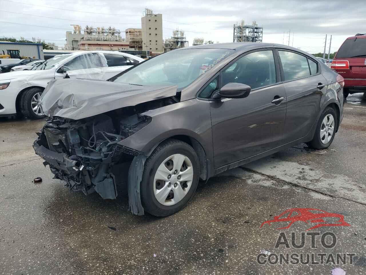 KIA FORTE 2018 - 3KPFK4A76JE206696