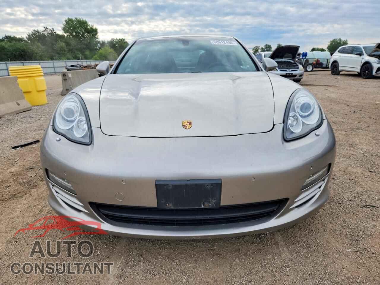 PORSCHE PANAMERA 2013 - WP0AA2A74DL017381