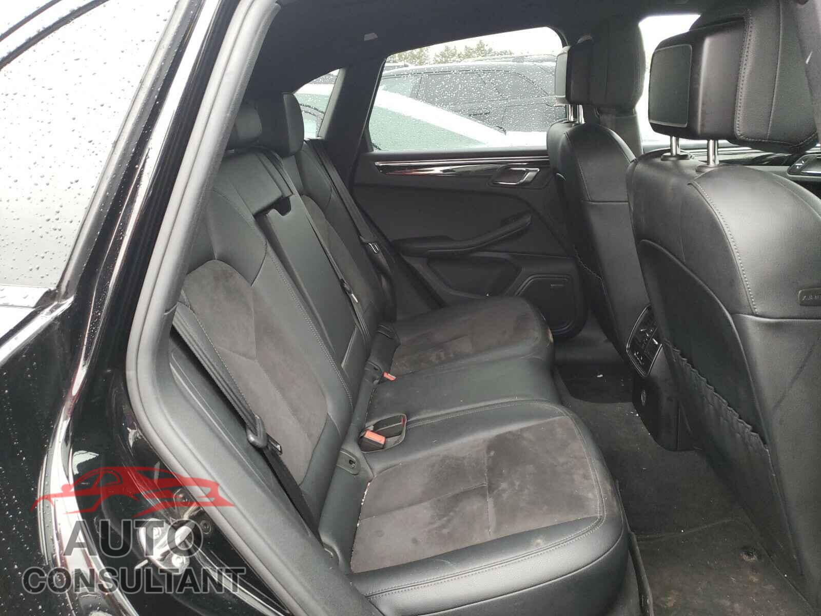 PORSCHE MACAN 2017 - WP1AA2A51HLB00690