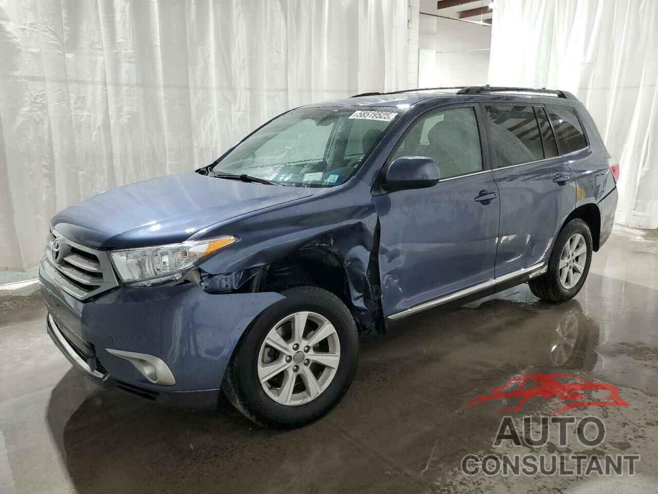 TOYOTA HIGHLANDER 2013 - 5TDBK3EH8DS213039