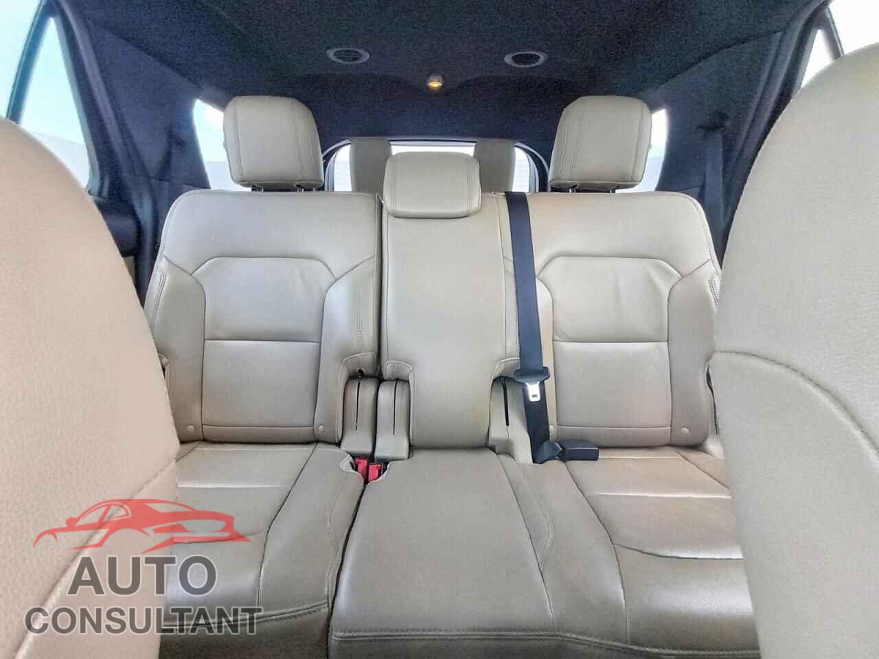 FORD EXPLORER 2017 - 1FM5K7D86HGA55429