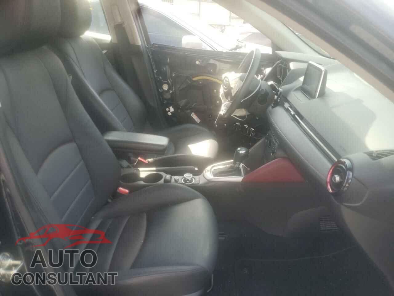 MAZDA CX-3 2017 - JM1DKDC78H0168329