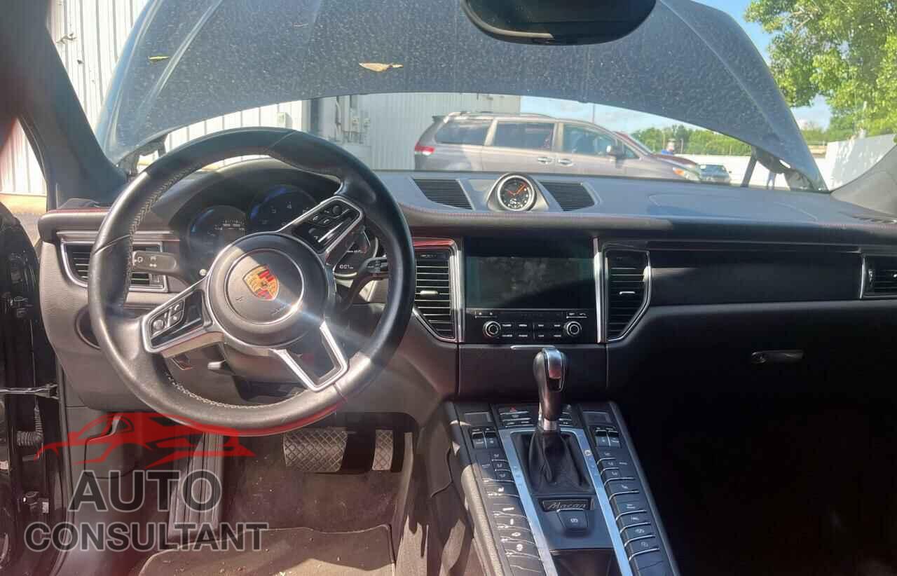 PORSCHE MACAN 2017 - WP1AG2A52HLB51548