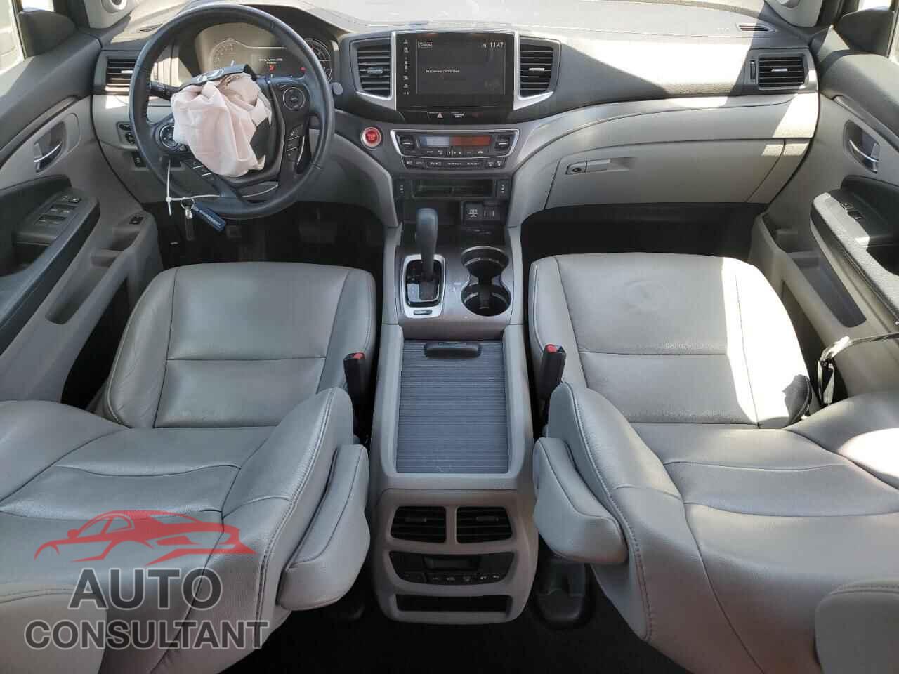 HONDA PILOT 2017 - 5FNYF5H50HB002763