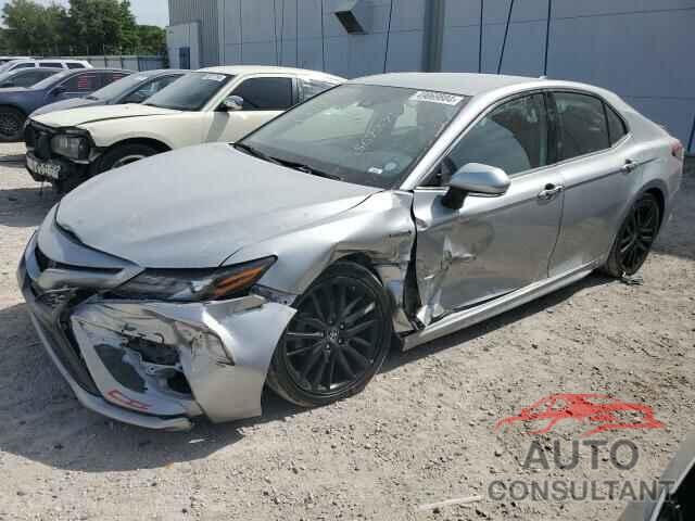TOYOTA CAMRY 2021 - 4T1K31AK6MU569371