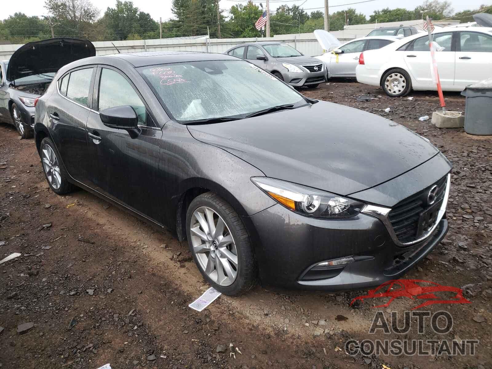 MAZDA 3 2017 - 3MZBN1L35HM139875