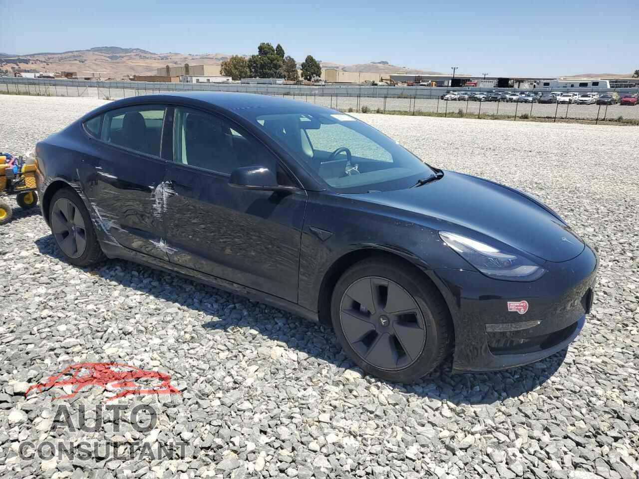 TESLA MODEL 3 2022 - 5YJ3E1EA5NF324639