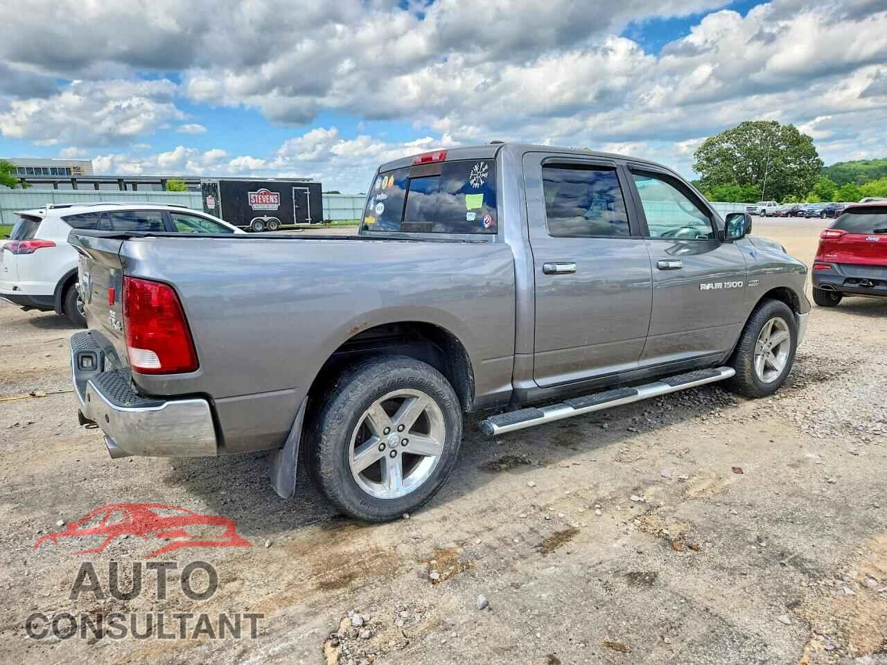DODGE RAM 1500 2012 - 1C6RD7LT5CS203976