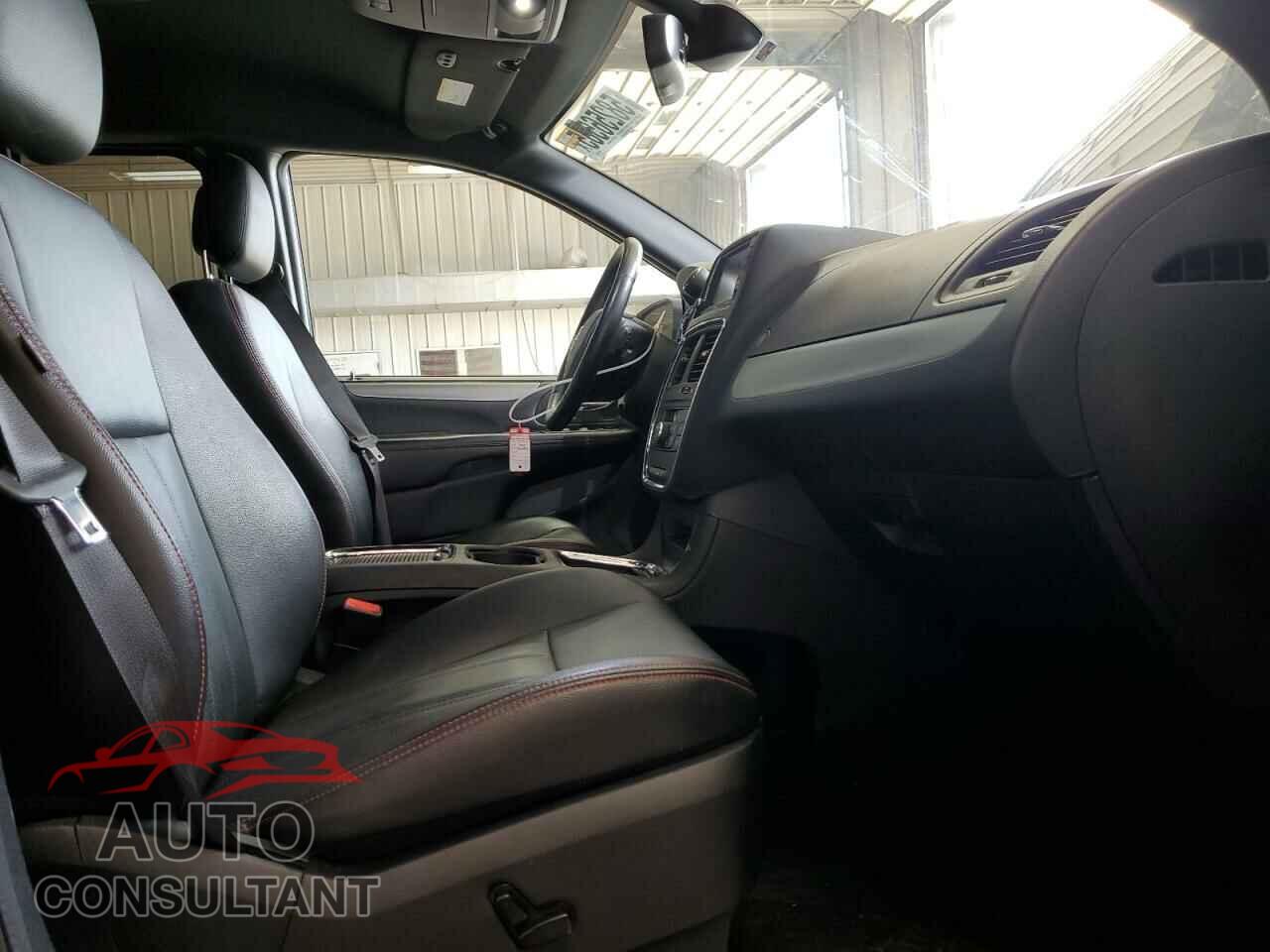 DODGE CARAVAN 2019 - 2C4RDGEG2KR661533