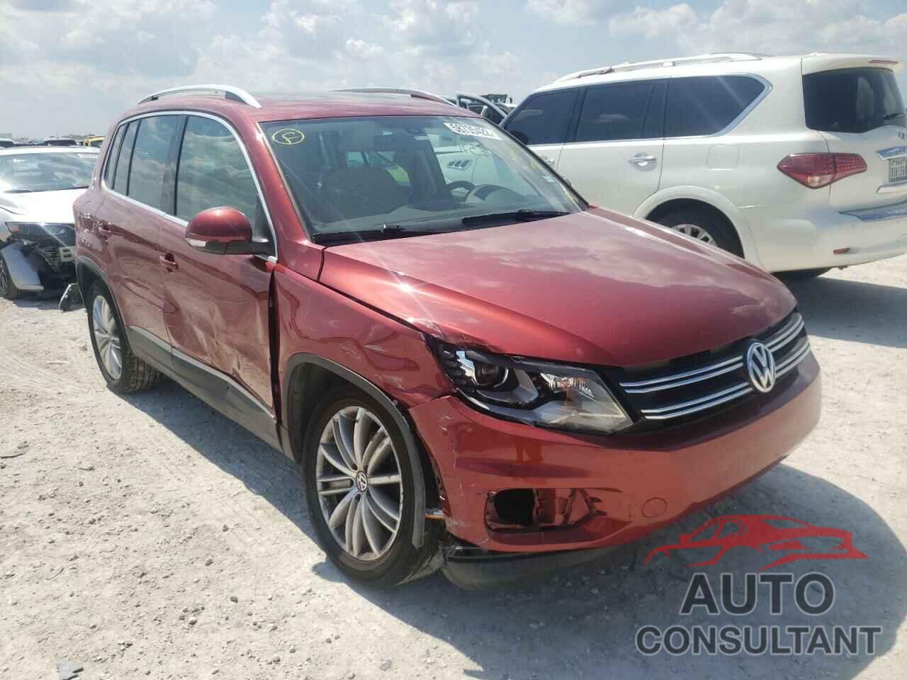 VOLKSWAGEN TIGUAN 2016 - WVGAV7AX8GW021787