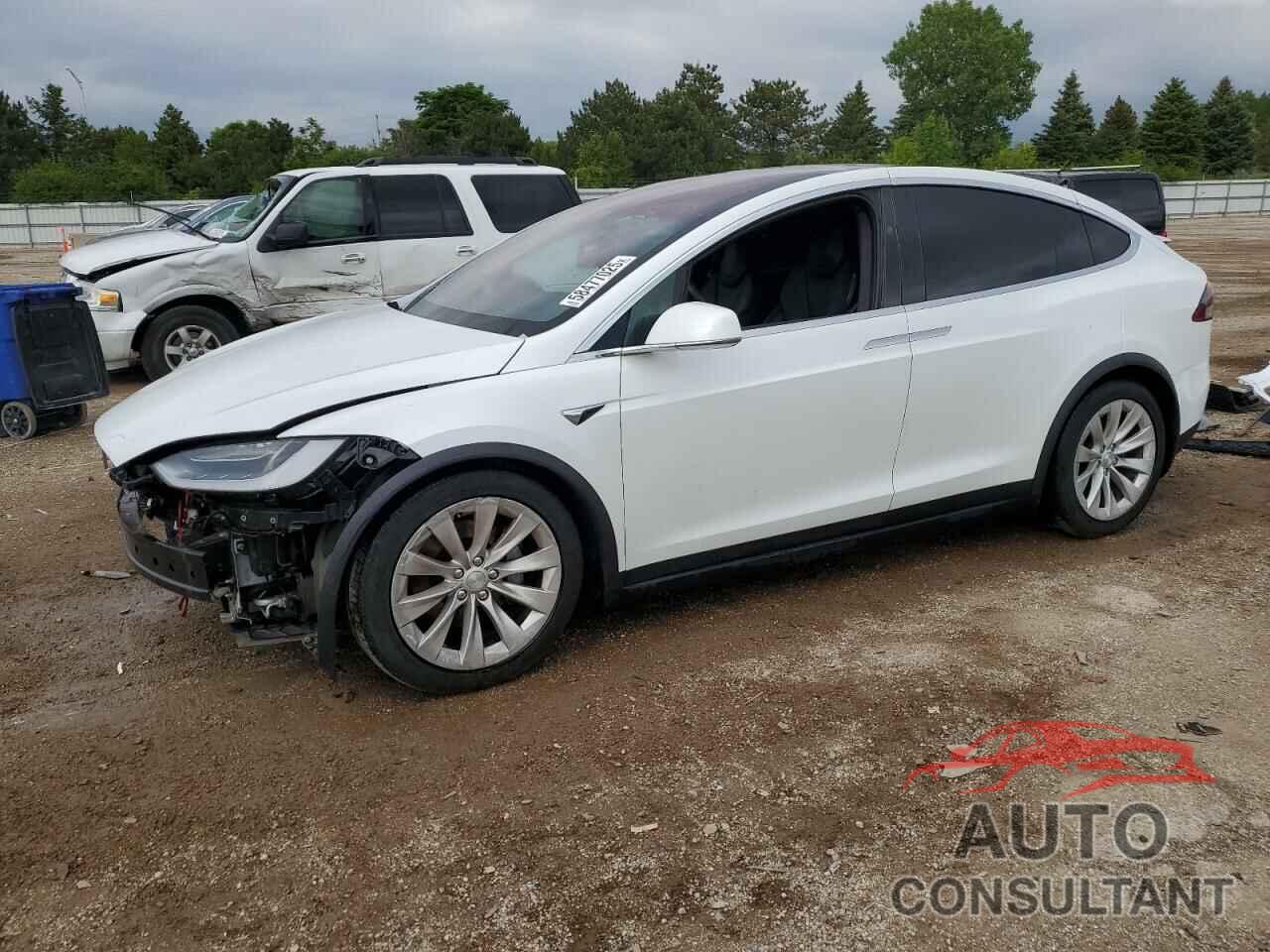 TESLA MODEL X 2020 - 5YJXCBE21LF210477