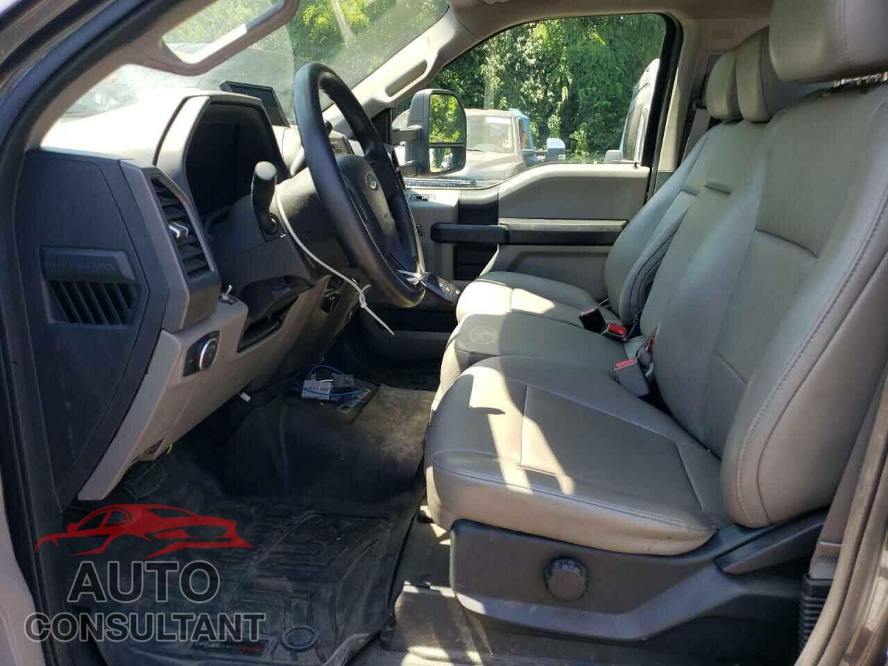 FORD F350 2017 - 1FTRF3B60HEE90429
