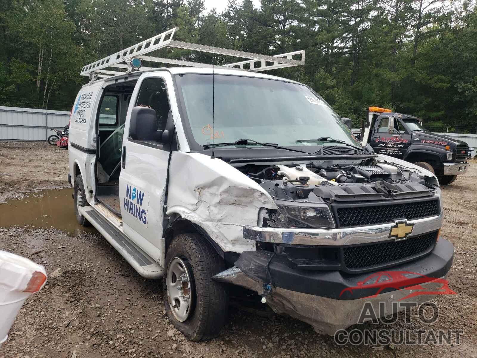 CHEVROLET EXPRESS 2018 - 1GCWGAFG1J1908873