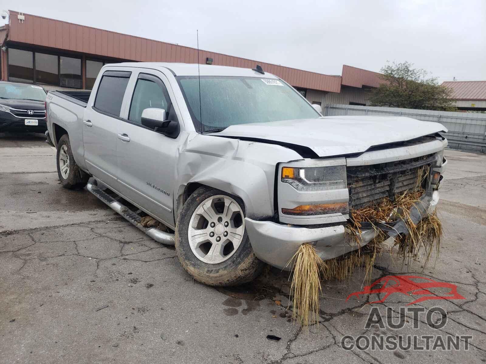 CHEVROLET SILVERADO 2018 - 3GCUKREC7JG546875