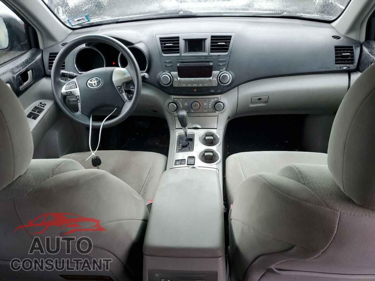 TOYOTA HIGHLANDER 2011 - 5TDBK3EH7BS054172