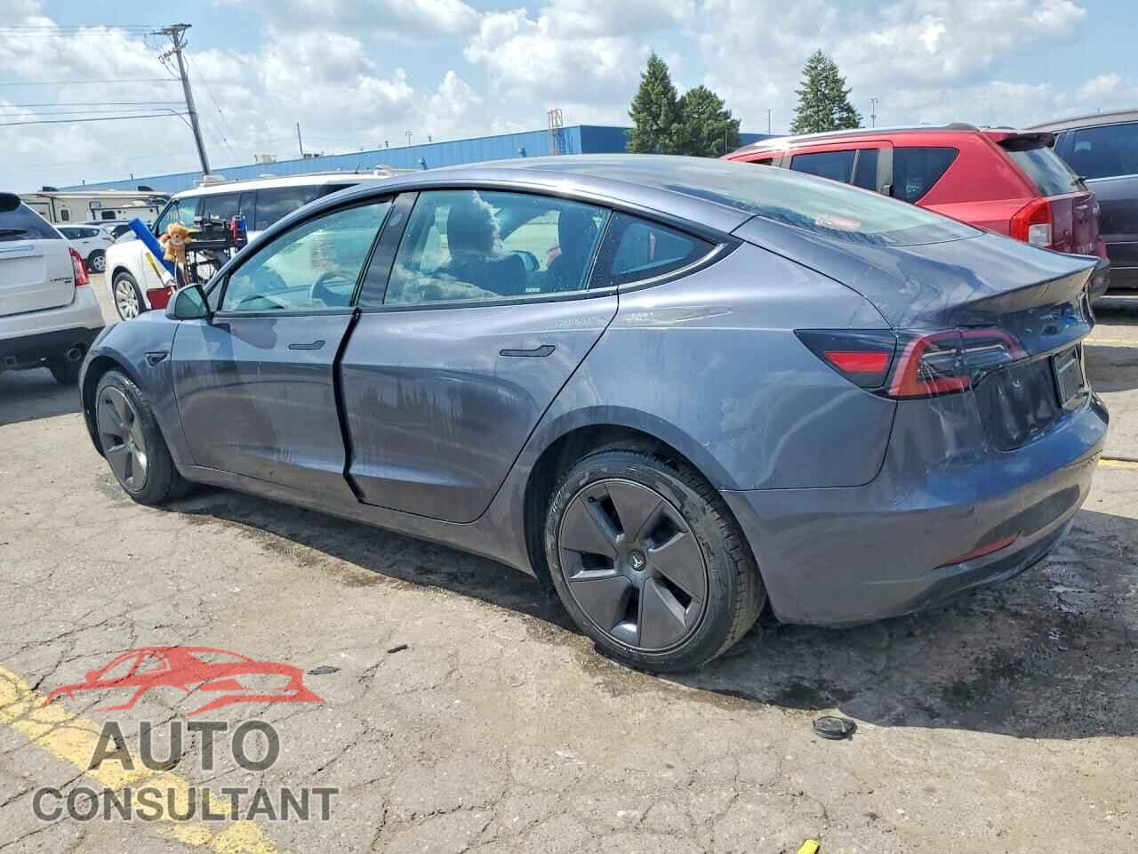 TESLA MODEL 3 2023 - 5YJ3E1EA9PF696844