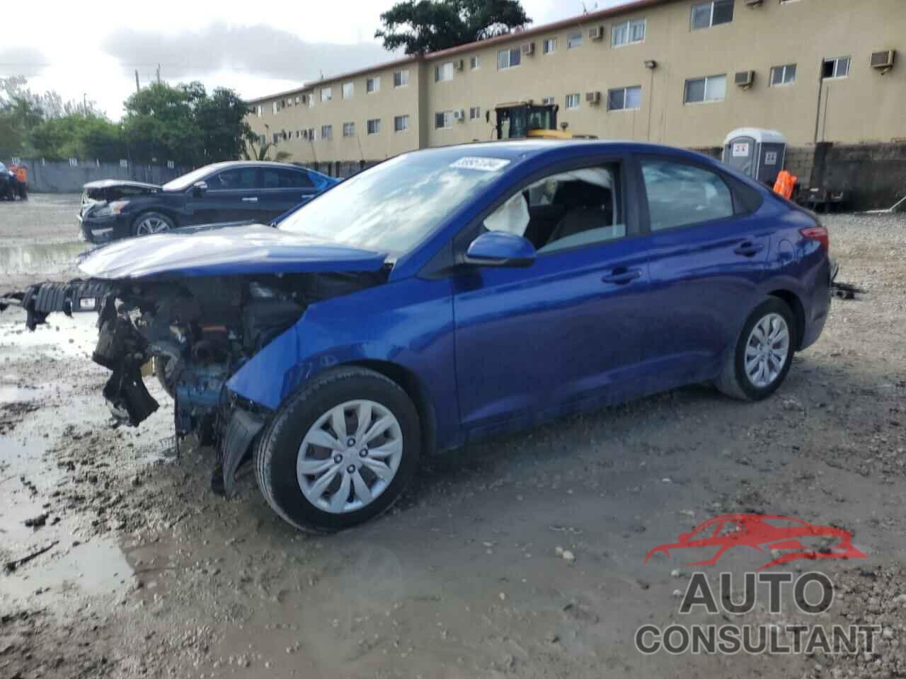 HYUNDAI ACCENT 2018 - 3KPC24A37JE014820