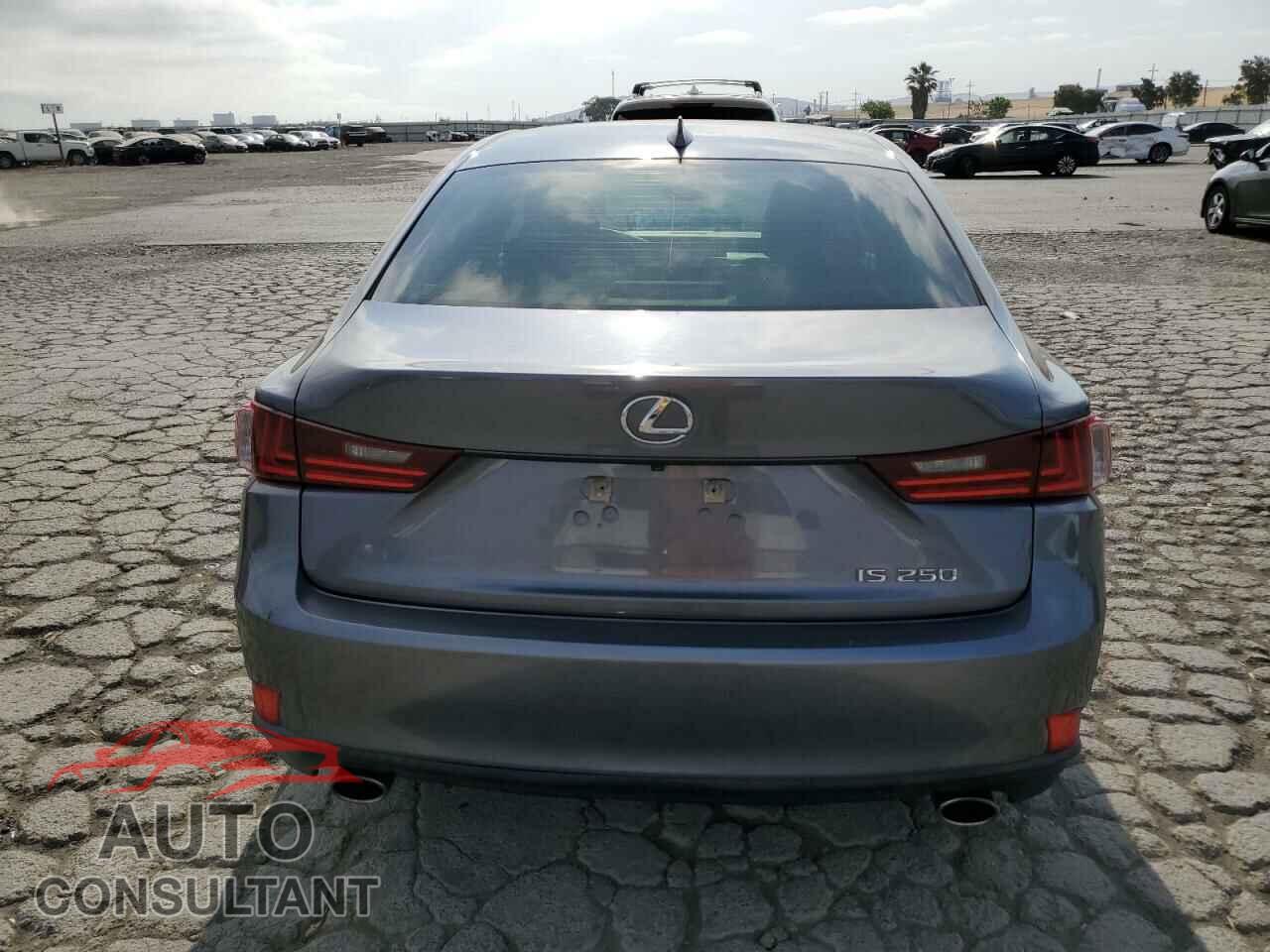 LEXUS IS 2014 - JTHBF1D29E5029210
