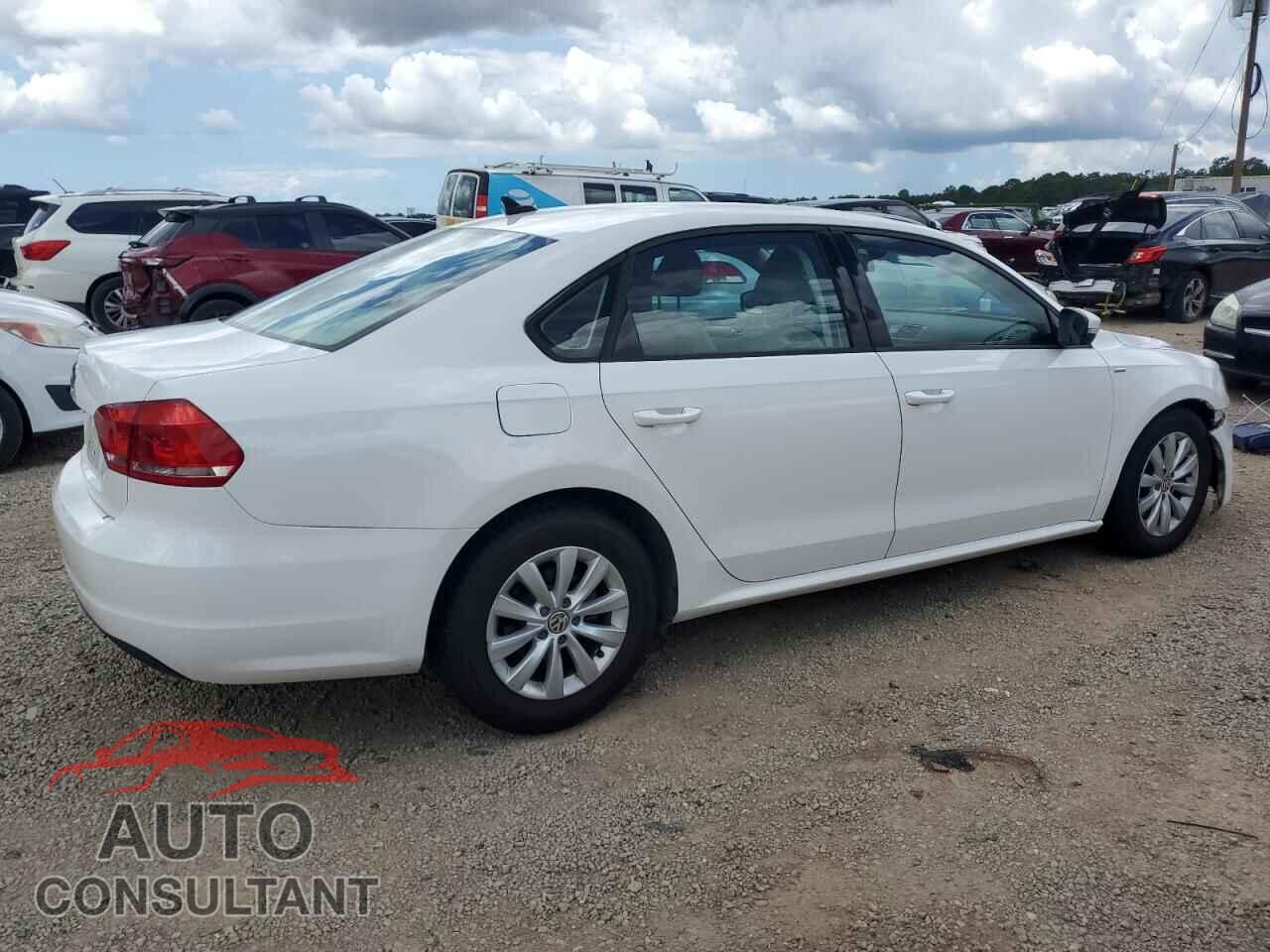 VOLKSWAGEN PASSAT 2014 - 1VWAP7A3XEC009051
