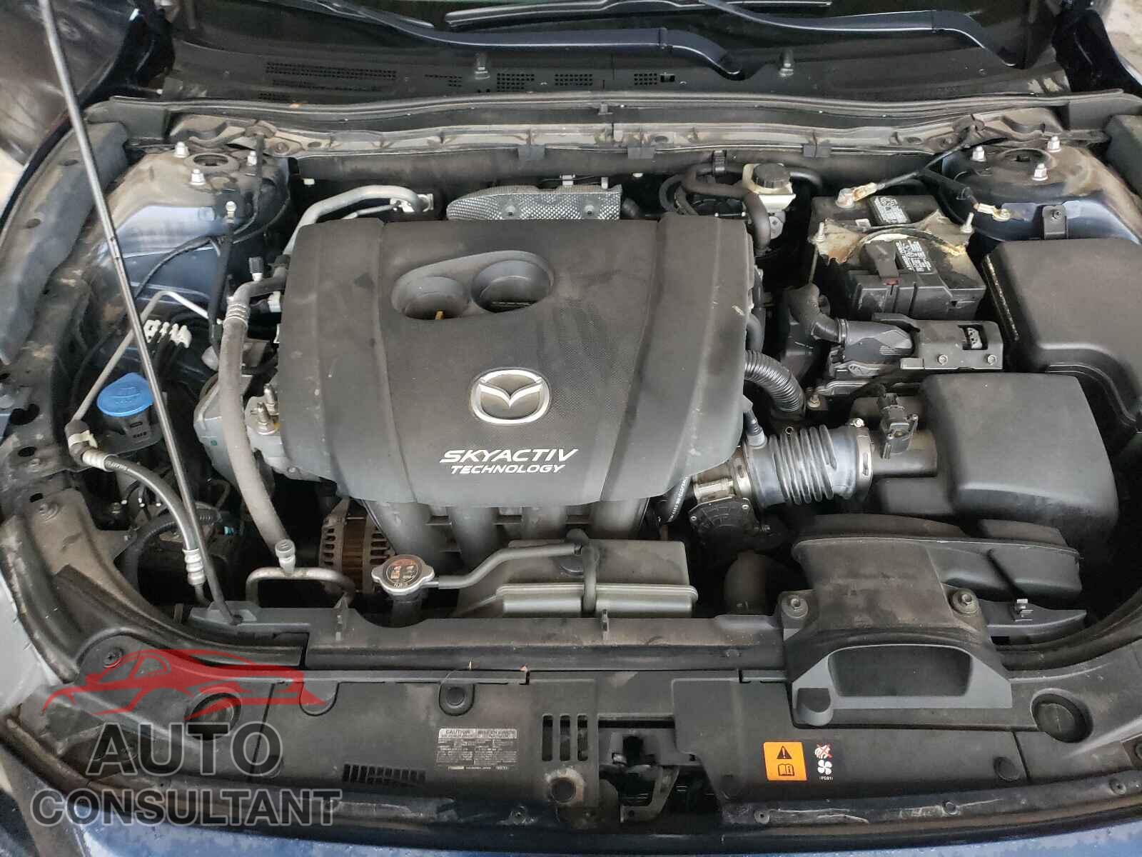 MAZDA 3 2017 - 3MZBN1U75HM138047