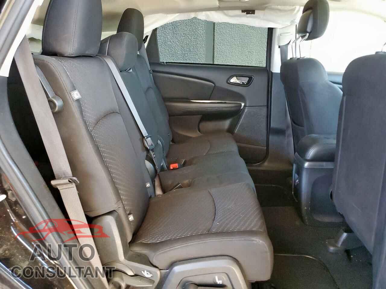DODGE JOURNEY 2018 - 3C4PDCAB4JT445382