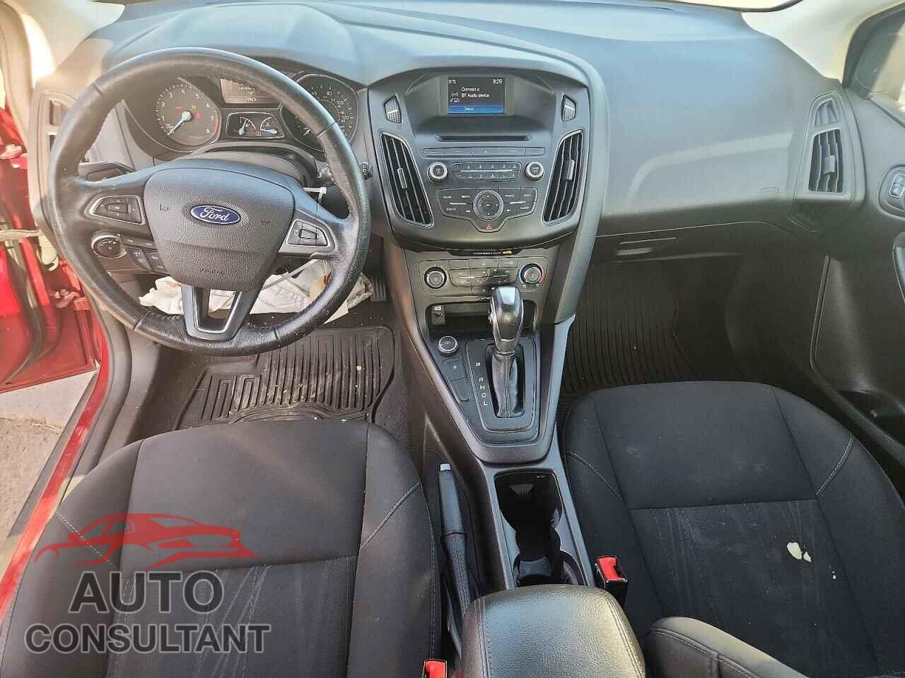 FORD FOCUS 2016 - 1FADP3K27GL359308
