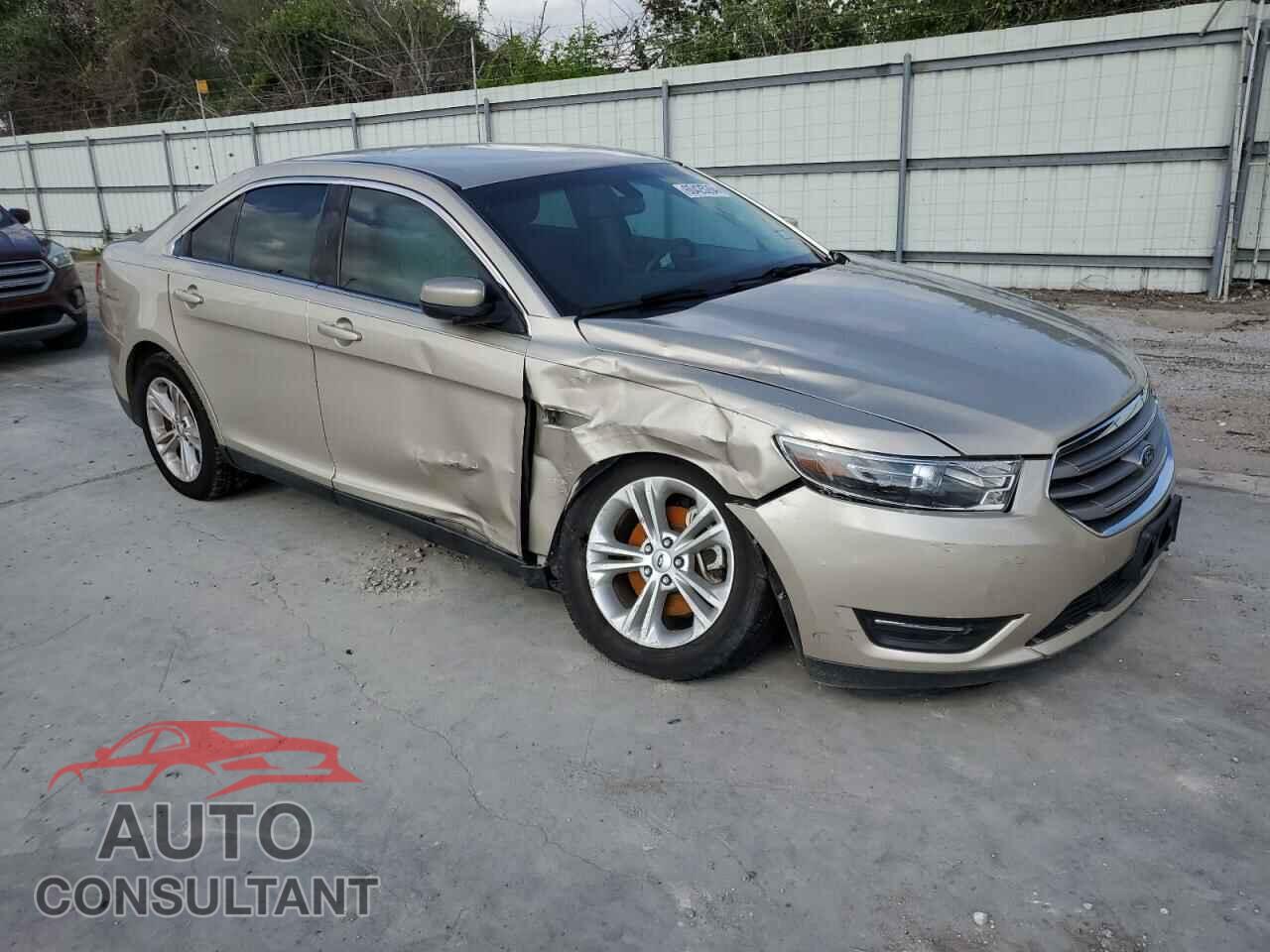 FORD TAURUS 2017 - 1FAHP2E86HG118720