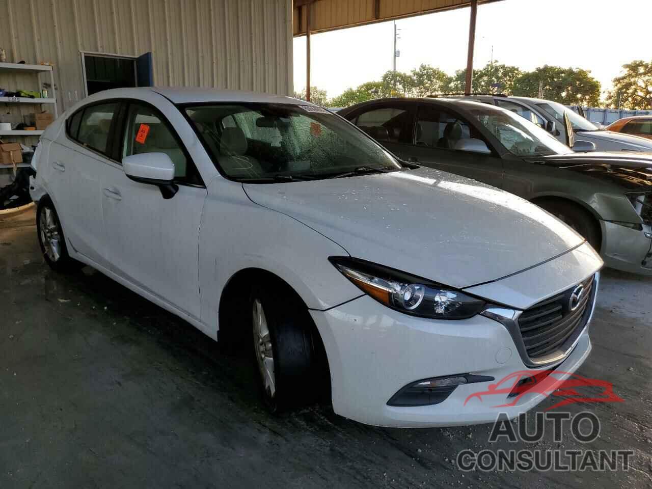 MAZDA 3 2017 - 3MZBN1U72HM108763